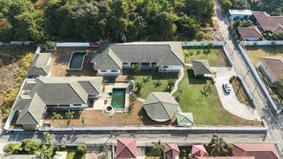 Investičná príležitosť-2 x vila s bazénom v Thajsku -Pattaya