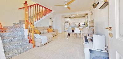 Dvojpodlažný dom 4+1 s pozemkom, Villamartin, Orihuela Costa-Španielsko - 1