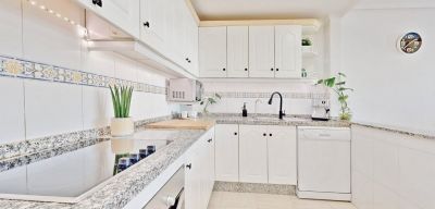 Dvojpodlažný dom 4+1 s pozemkom, Villamartin, Orihuela Costa-Španielsko - 4