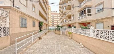 Apartmán 3+kk s balkónom, Torrevieja-Aguas Nuevas, Španielsko - 12