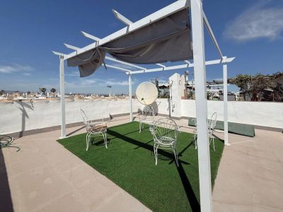 Apartmán 3+1 s terasou a bazénom Torrevieja-El Chaparral, Španielsko - 15