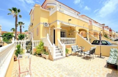 Dom 4+1 s terasou a bazénom Alicante-Algorfa, Španielsko - 1