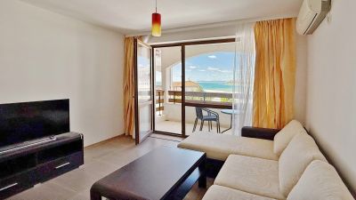 Apartmán 2+kk s balkónom a bazénom Elenite-Bulharsko - 2