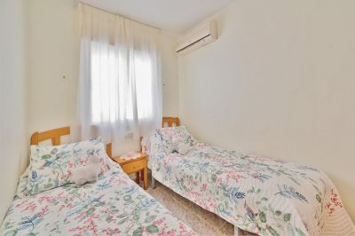 Dom 3+kk s terasou a bazénom Orihuela Costa-La Zenia, Španielsko - 7