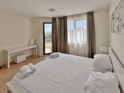 Apartmán 2+kk s terasou a bazénom Byala-Varna, Bulharsko - 9