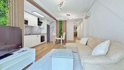 Apartmán 3+kk s balkónom Torrevieja-Španielsko - 1