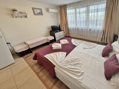 Apartmán 1+kk s bazénom Slnečné pobrežie, Bulharsko - 9