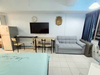 Thajsko-Pattaya-Jomtien-štúdio-30m2- 200metrov od pláže