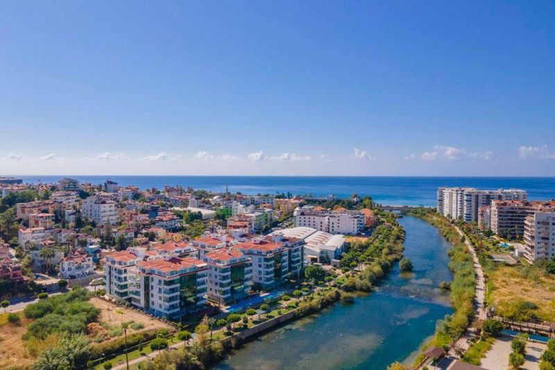 Zariadený byt s výhľadom na Dimçay Kestel Alanya APM - 16