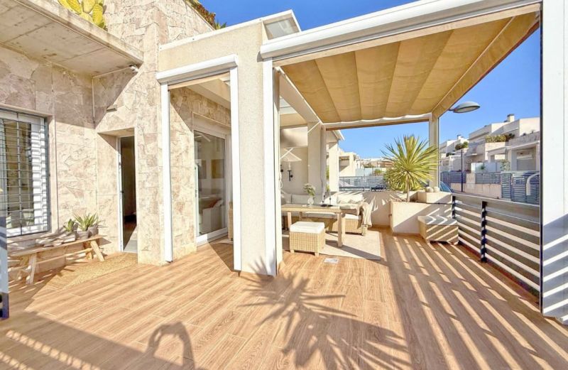 Luxusný dom 4+kk Torrevieja-Aguas Nuevas, Španielsko - 2