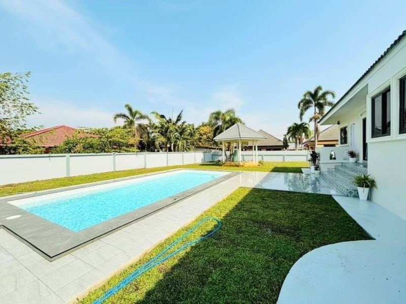 Bungalov v Thajsku s bazénom-Pattaya -Bangsaray - 3