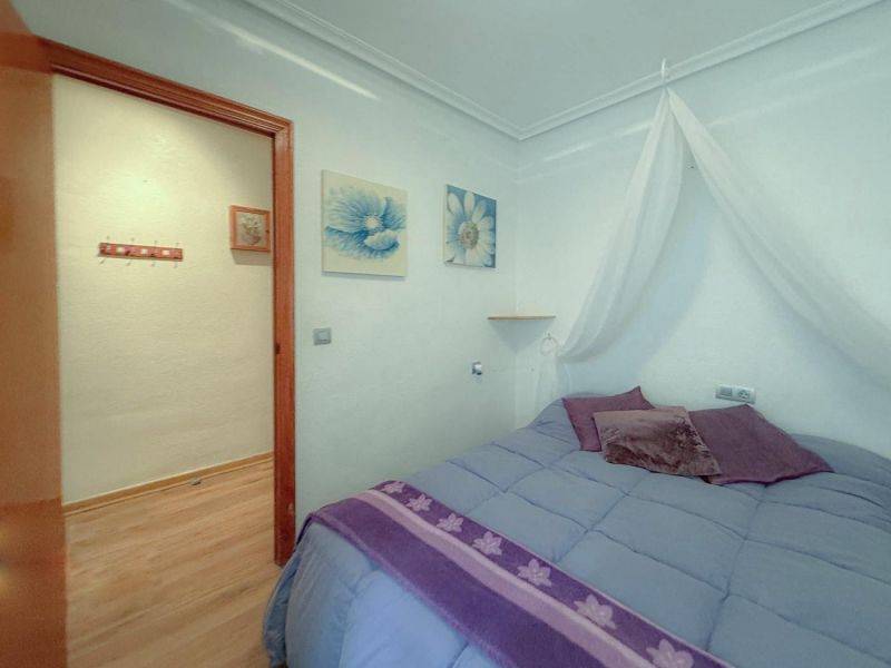 Apartmán 4+1 s terasou len 100 m od mora, Torrevieja-Španielsko - 15