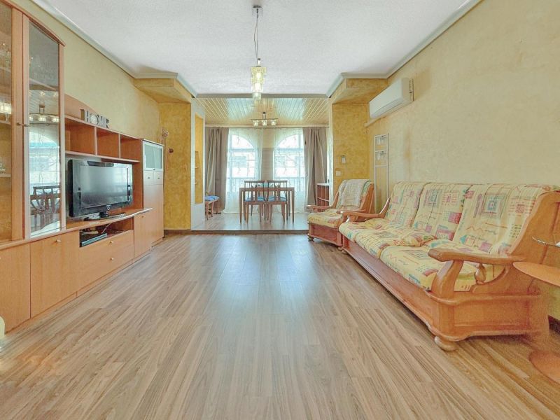 Apartmán 4+1 s terasou len 100 m od mora, Torrevieja-Španielsko - 19