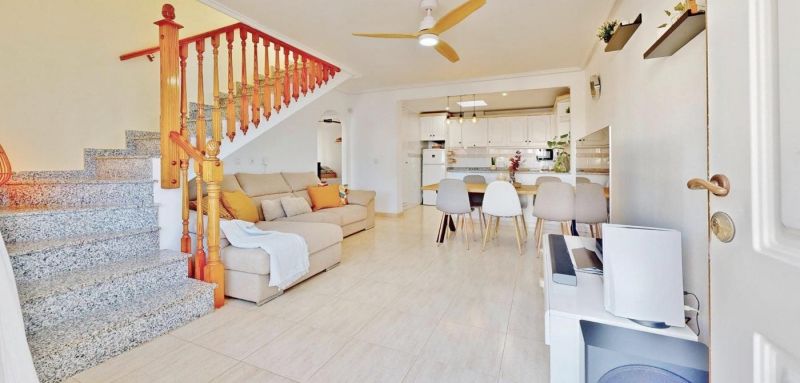 Dvojpodlažný dom 4+1 Orihuela Costa-Villamartin, Španielsko - 1