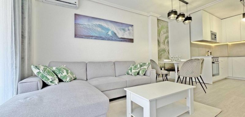 Apartmán 3+kk s balkónom, Torrevieja-Španielsko - 1