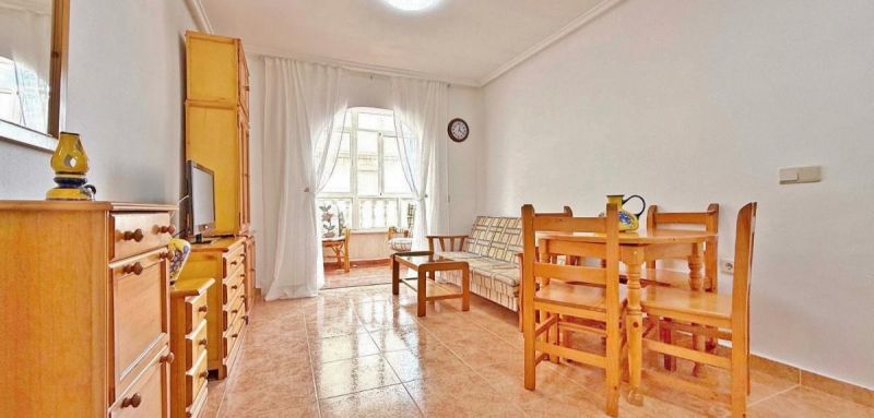 Apartmán 3+kk s balkónom, Torrevieja-Aguas Nuevas, Španielsko - 1