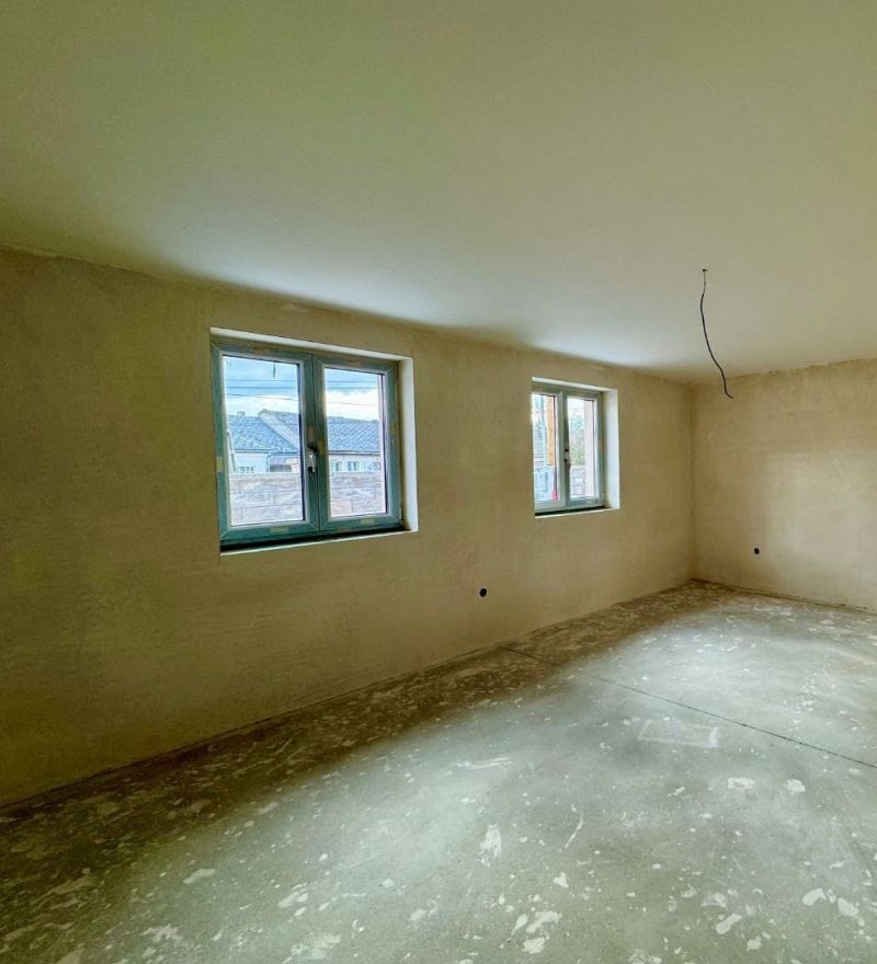 PREDAJ 3izb.dom ,HIDÁSNEMETI, rozsiahly pozemok, - 2