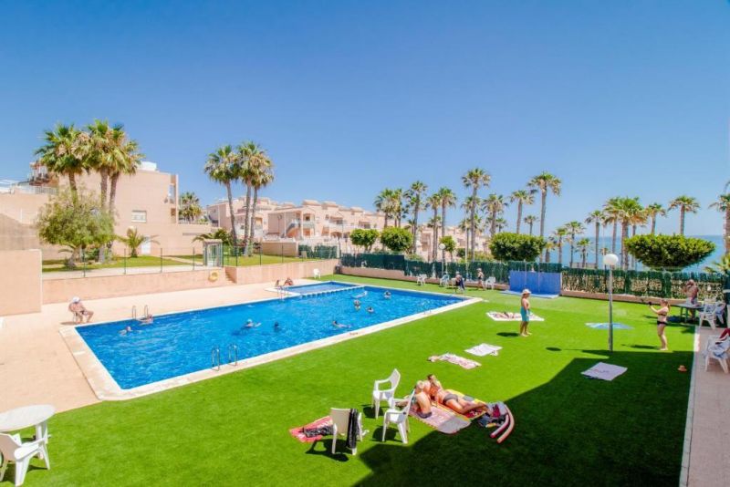 Apartmán 2+kk s bazénom Torrevieja-La Mata, Španielsko - 1