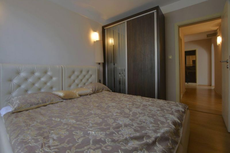 Apartmán 3+kk s bazénom Slnečné pobrežie-Bulharsko - 10