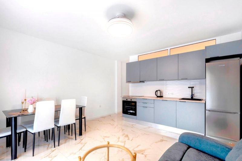 Apartmán 4+kk s balkónom Torrevieja-Playa Del Cura, Španielsko - 3