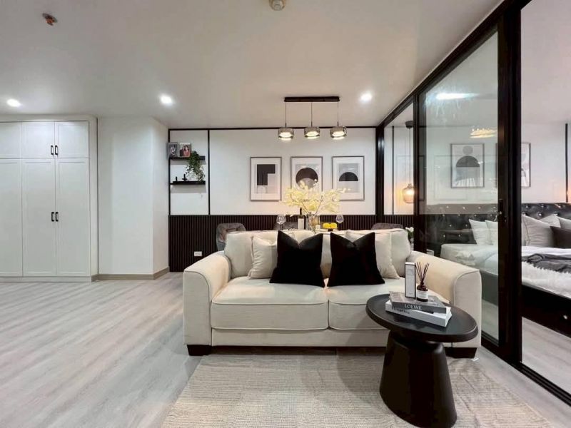 Thajsko-pekný 2izbový apartmán-Pattaya-Klang Center Point - 1