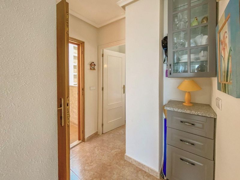 Apartmán 4+kk s balkónom a bazénom Torrevieja-La Mata, Španielsko - 14