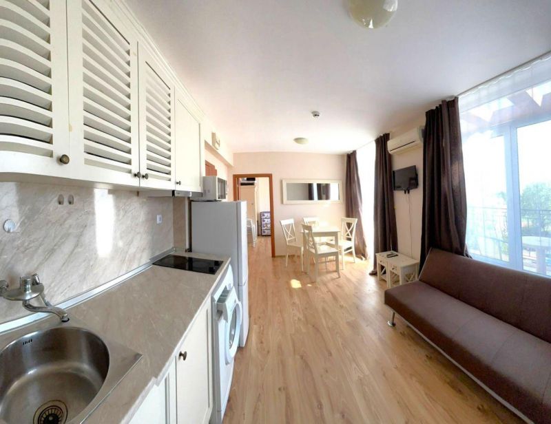 Apartmán 2+kk s balkónom a bazénom Slnečné pobrežie-Bulharsko - 4