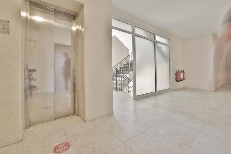 Apartmán 2+kk s balkónom a bazénom Slnečné pobrežie-Bulharsko - 20