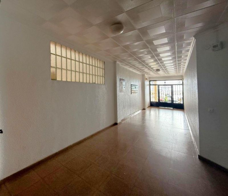 Apartmán 4+kk s balkónom Torrevieja-Playa de Los Naufragos, Španielsko - 18