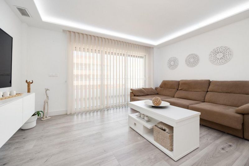 Lukratívny apartmán 4+1 s balkónom Torrevieja-Španielsko - 4