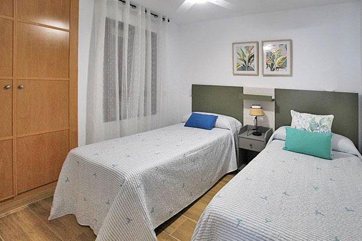 Apartmán 4+kk s balkónom Torrevieja-Guardamar del Segura, Španielsko - 16