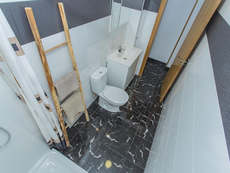 Apartmán 3+kk s balkónom Torrevieja-La Mata, Španielsko - 8