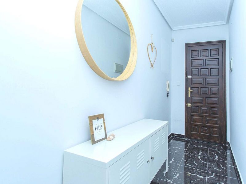 Apartmán 3+kk s balkónom Torrevieja-La Mata, Španielsko - 11