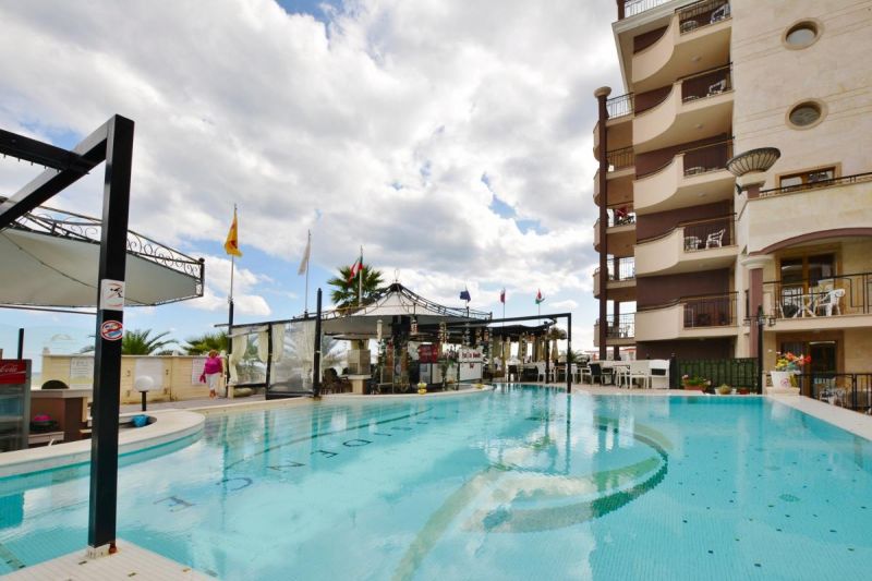 Lukratívny apartmán 2+kk s bazénom Slnečné pobrežie-Bulharsko - 20