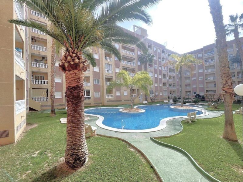Apartmán 3+kk s bazénom Torrevieja, Španielsko - 1