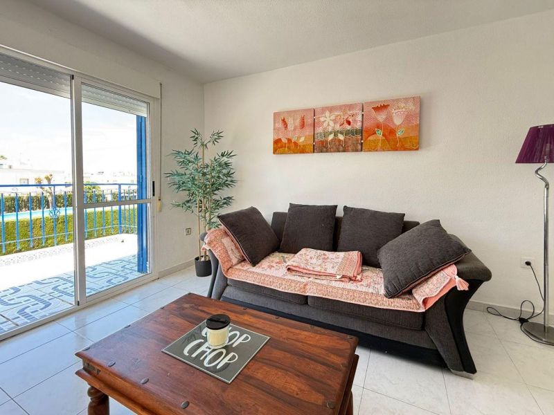 Apartmán 3+1 s terasou a bazénom Torrevieja-El Chaparral, Španielsko - 5