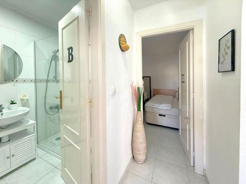 Apartmán 3+1 s terasou a bazénom Torrevieja-El Chaparral, Španielsko - 10