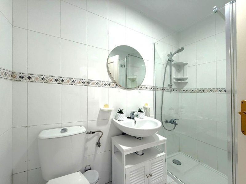 Apartmán 3+1 s terasou a bazénom Torrevieja-El Chaparral, Španielsko - 11