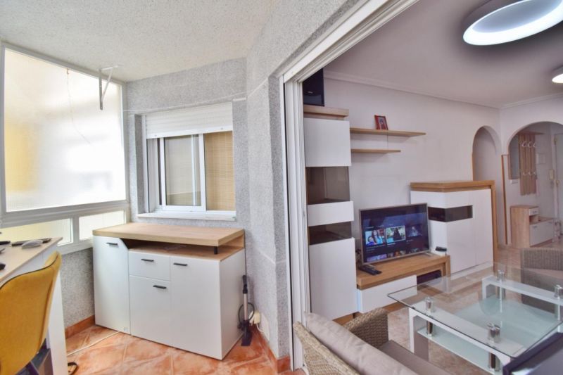 Apartmán 3+kk s bazénom Torrevieja-Španielsko - 8