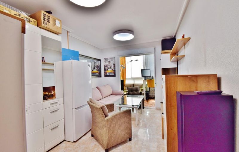 Apartmán 3+kk s bazénom Torrevieja-Španielsko - 9