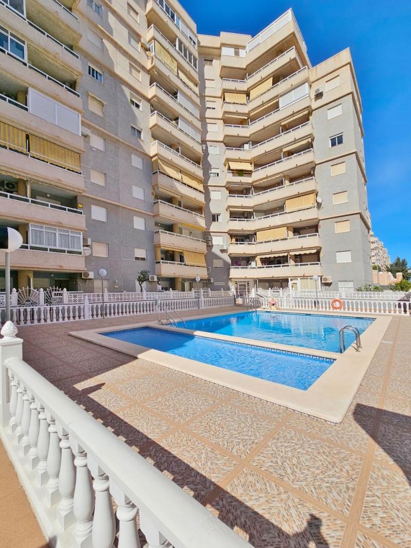 Apartmán 3+kk s bazénom Torrevieja-Španielsko - 18