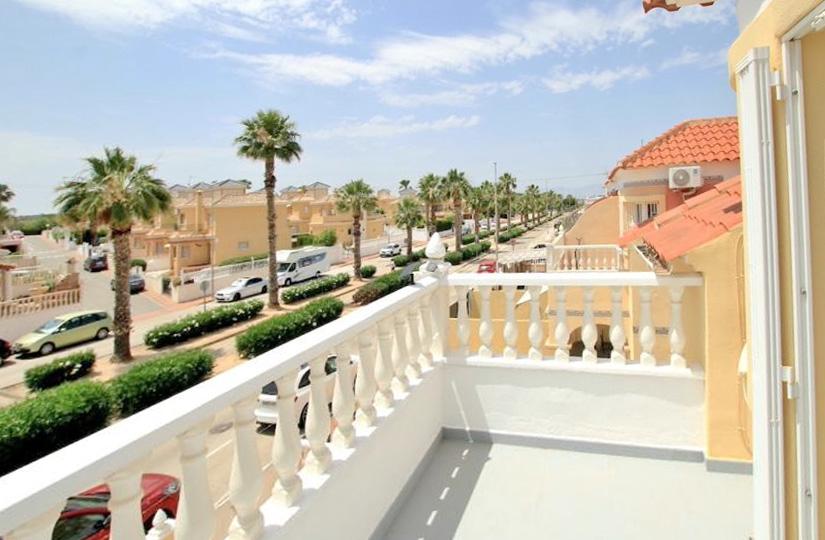 Dom 4+1 s terasou a bazénom Alicante-Algorfa, Španielsko - 17