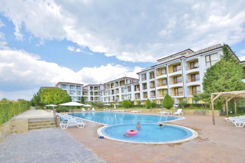 Apartmán 2+kk s balkónom a bazénom Ravda-Bulharsko - 17