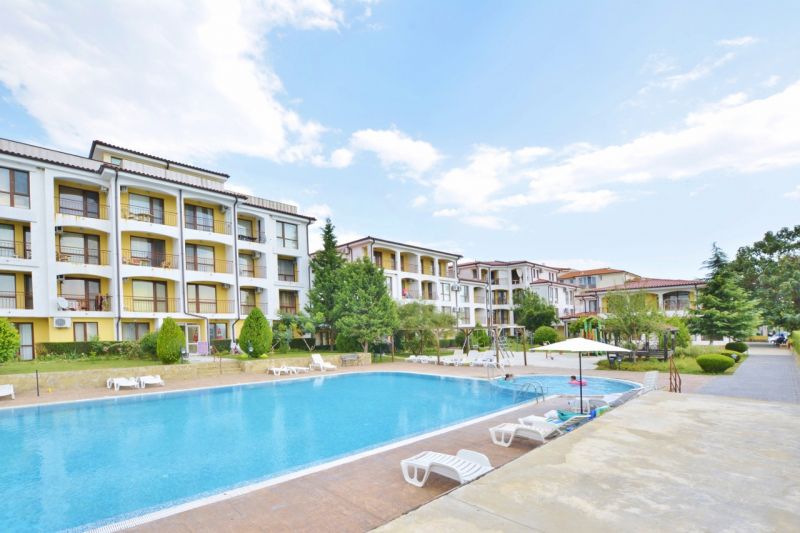 Apartmán 2+kk s balkónom a bazénom Ravda-Bulharsko - 19