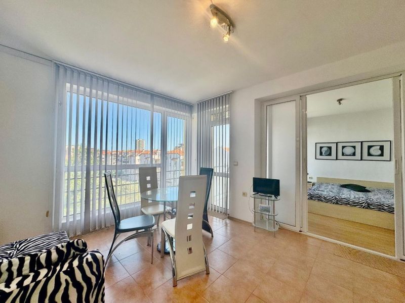 Apartmán 2+kk s balkónom Slnečné pobrežie-Bulharsko - 3
