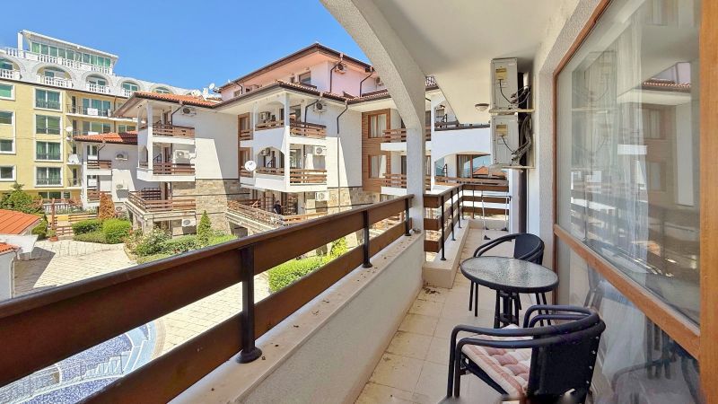 Apartmán 2+kk s balkónom a bazénom Elenite-Bulharsko - 10