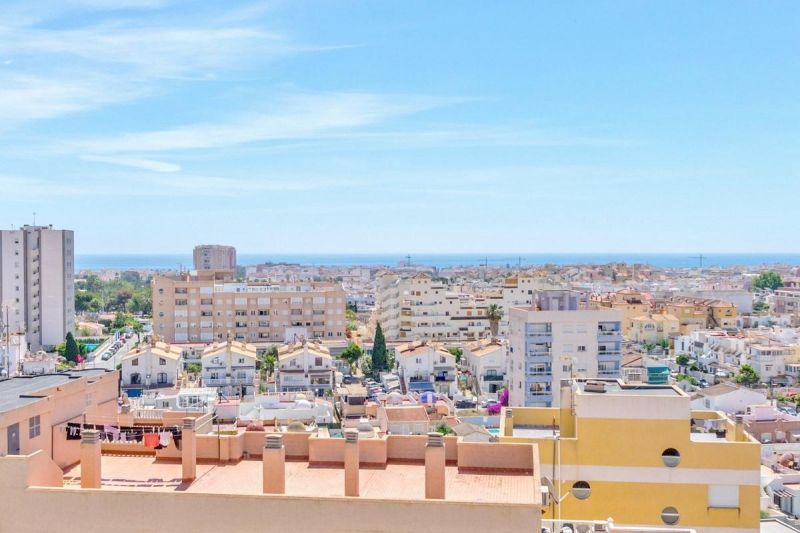 Apartmán 3+kk s balkónom a bazénom Torrevieja-Španielsko - 17