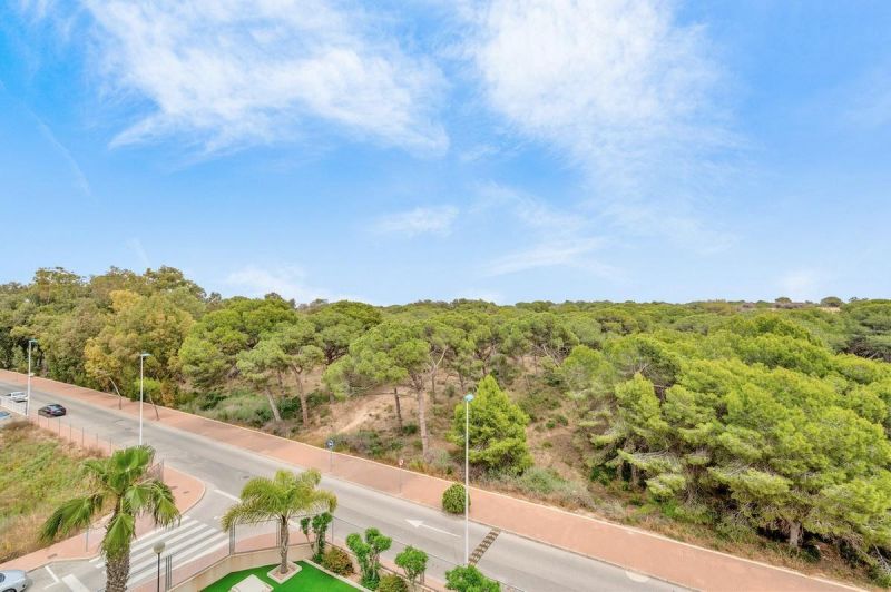 Apartmán 3+kk s terasou a bazénom Guardamar del Segura-Španielsko - 17