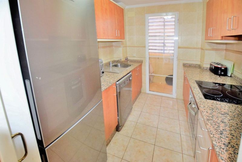 Veľký apartmán 3+1 s terasou Guardamar del Segura-Španielsko - 5