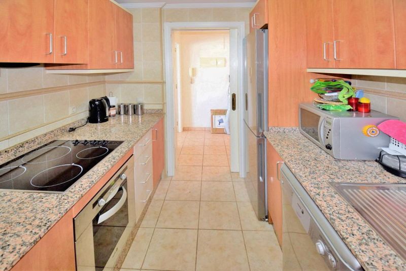 Veľký apartmán 3+1 s terasou Guardamar del Segura-Španielsko - 6